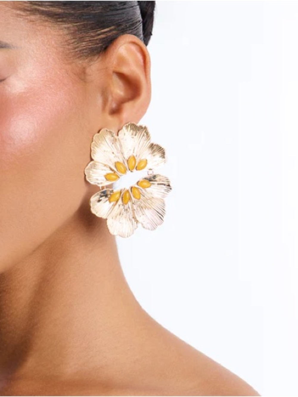 Island Glow Floral Drop Earrings NEW 🏷️